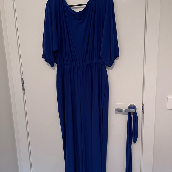 Royal blue jumpsuit with matching tie belt - Picture 3 of 6